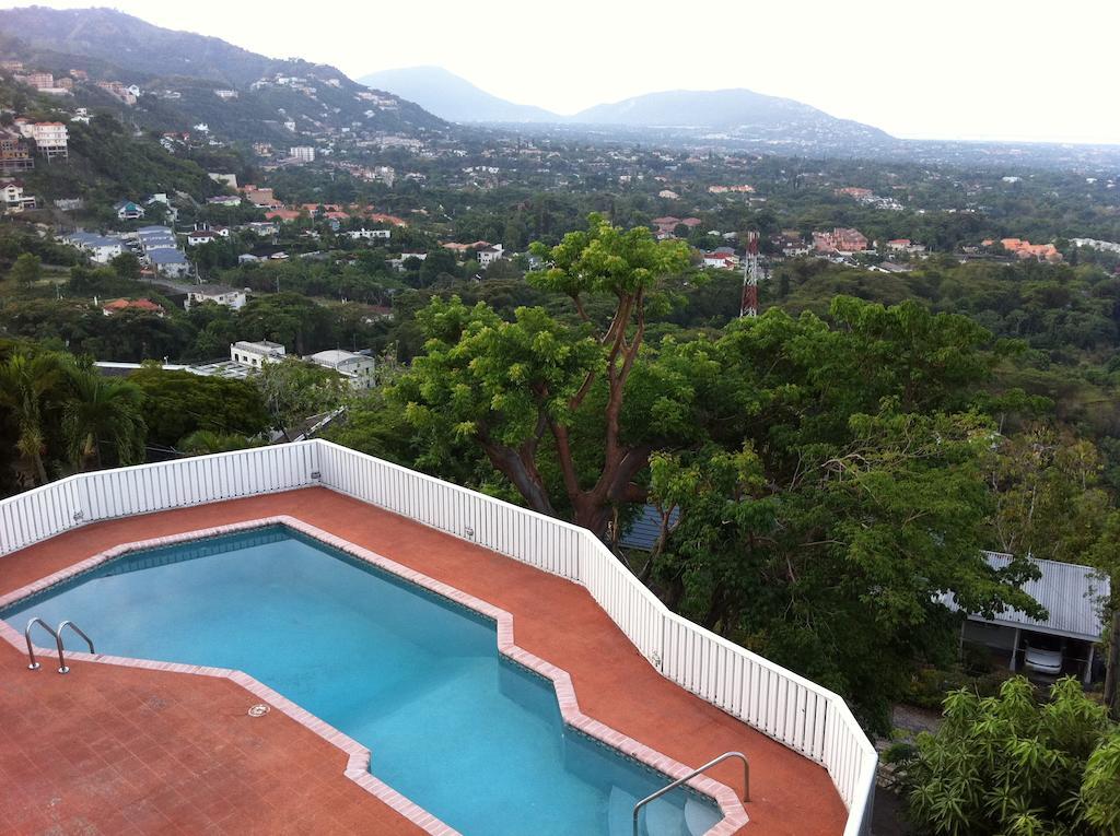 Hill Top Kingston Jamaica ภายนอก รูปภาพ